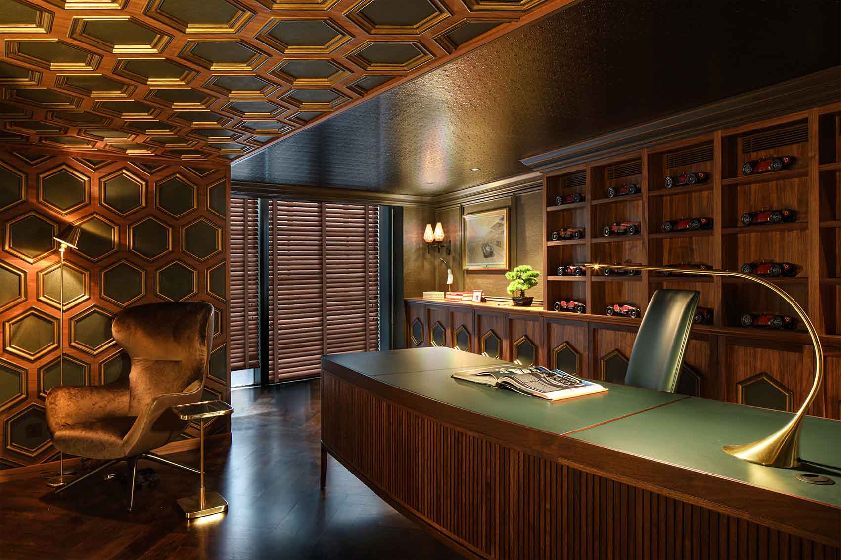 Sophisticated modern panelled study, walnut and green leather. Parquet floor, Ceccotti desk