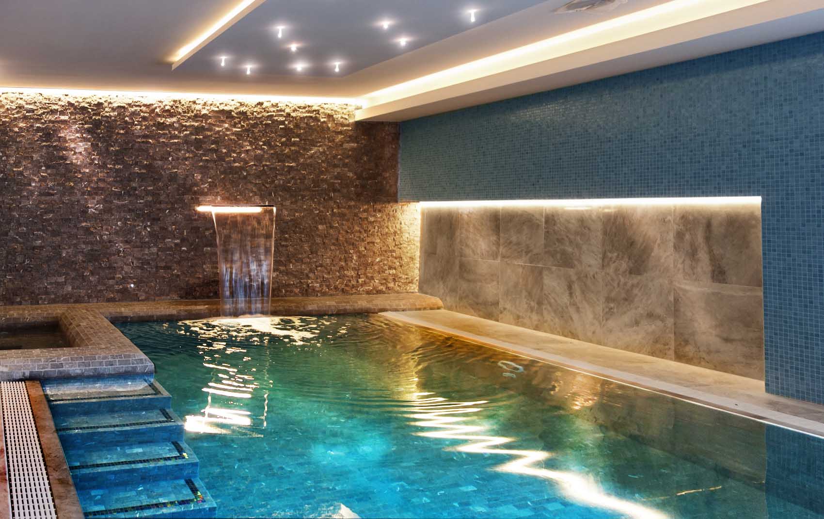 Cool pool, Rene Dekker design, glamour pool, waterfall, crystal spotlights
